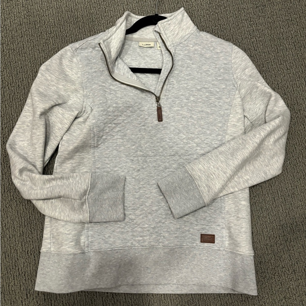 LL BEAN Sweater